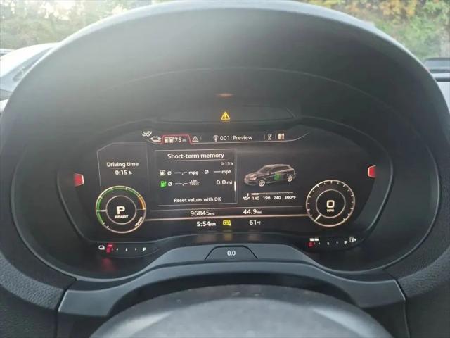 2017 Audi A3 e-tron 1.4T Premium