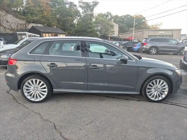 2017 Audi A3 e-tron 1.4T Premium