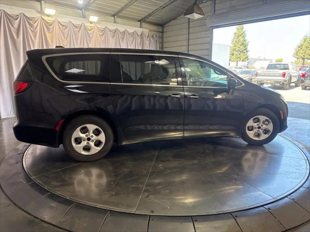 2018 Chrysler Pacifica Hybrid Touring Plus