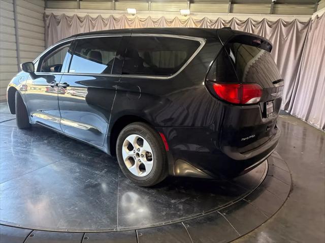 2018 Chrysler Pacifica Hybrid Touring Plus