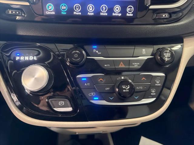 2018 Chrysler Pacifica Hybrid Touring Plus