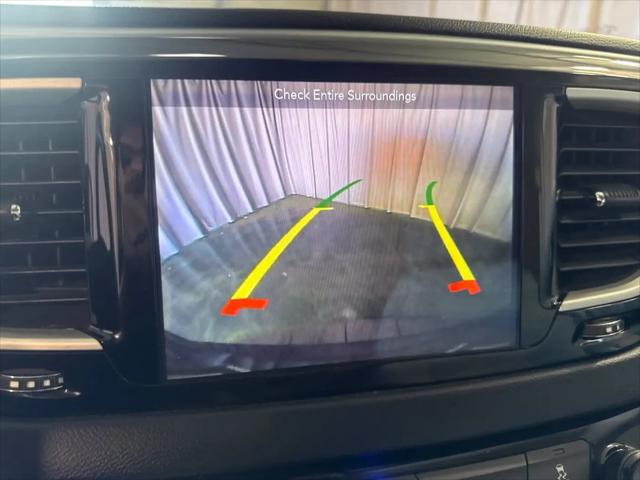 2018 Chrysler Pacifica Hybrid Touring Plus