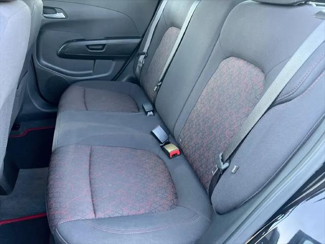 2020 Chevrolet Sonic FWD Hatchback LT 5-Door