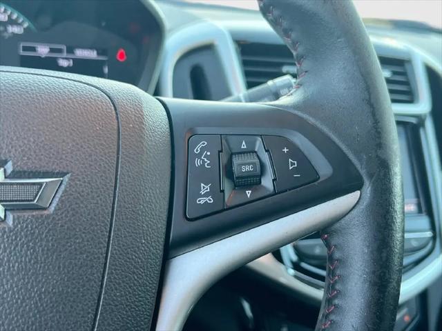 2020 Chevrolet Sonic FWD Hatchback LT 5-Door