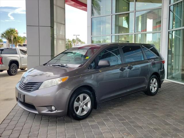 2015 Toyota Sienna L 7 Passenger for sale in Jacksonville, FL