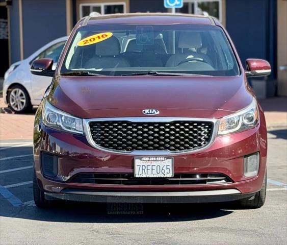 2016 Kia Sedona LX