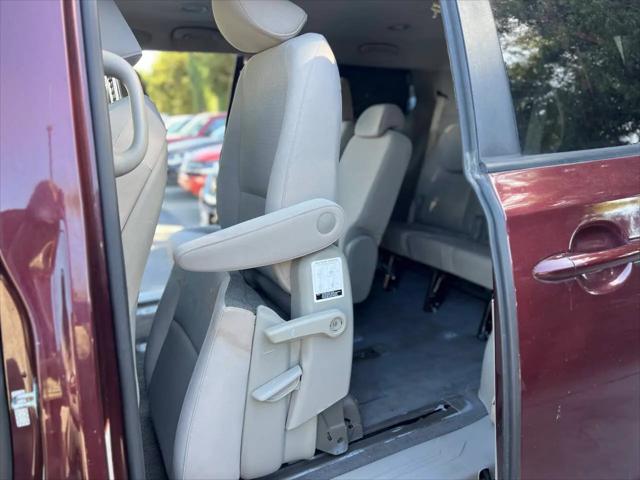 2016 Kia Sedona LX