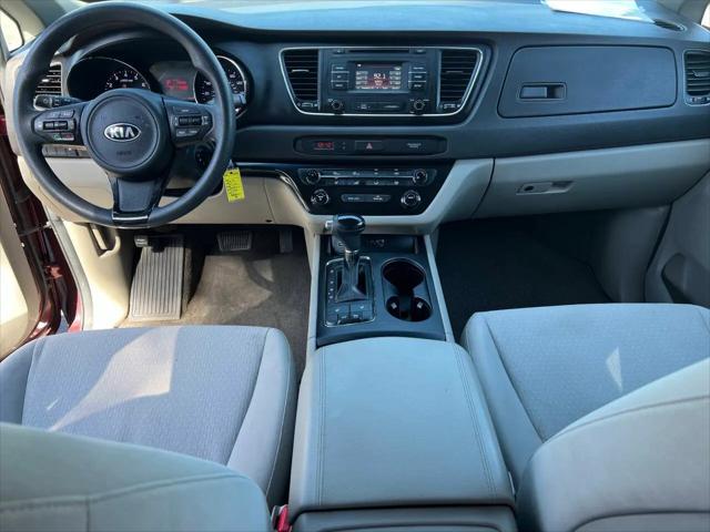 2016 Kia Sedona LX