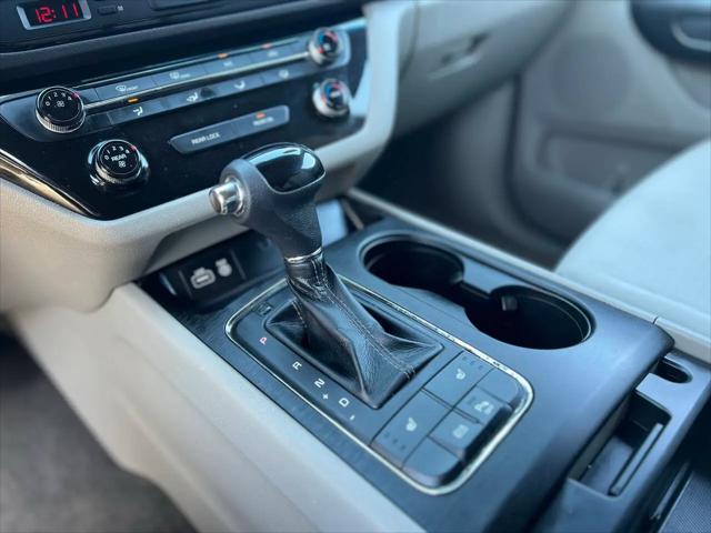 2016 Kia Sedona LX