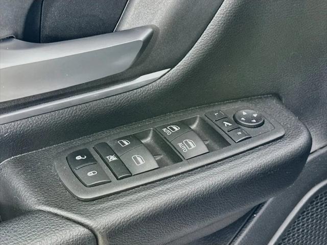 2023 Ram 1500 Big Horn Crew Cab 4x4 64 Box