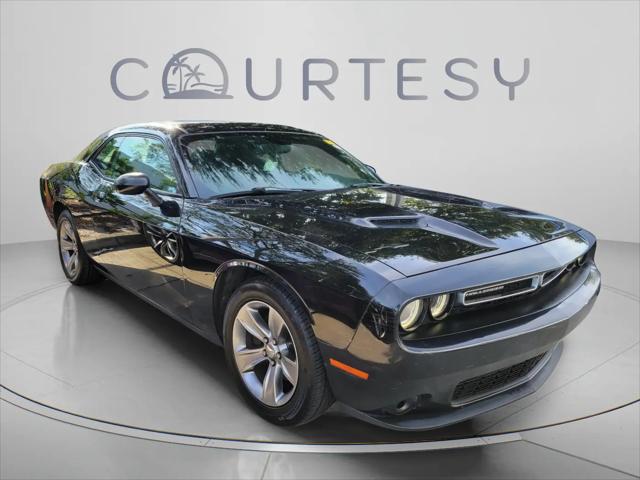 2016 Dodge Challenger SXT