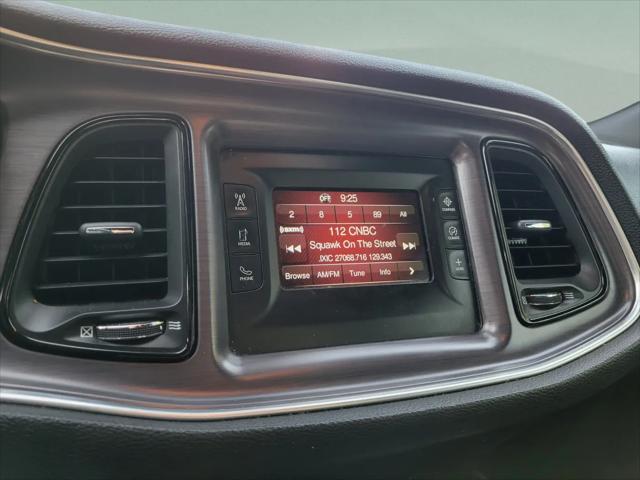 2016 Dodge Challenger SXT