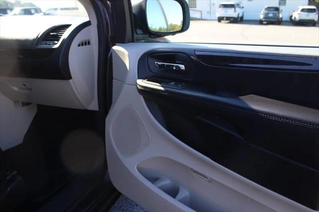 2020 Dodge Grand Caravan SE