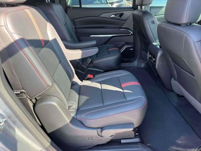 2024 Chevrolet Traverse FWD RS