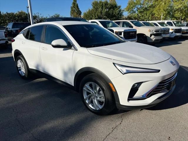 2025 Buick NV Preferred FWD