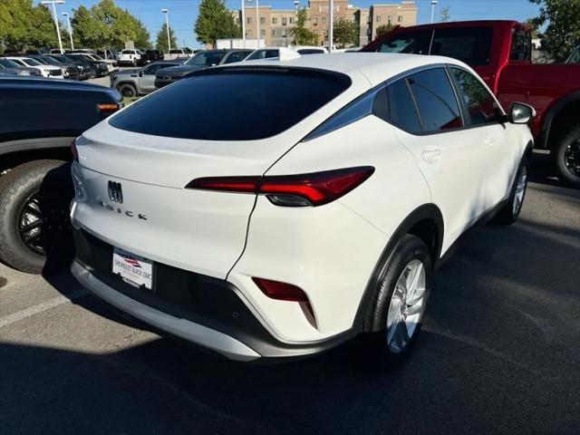 2025 Buick NV Preferred FWD