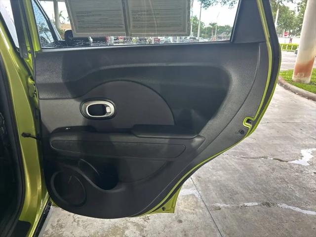 2014 Kia Soul +