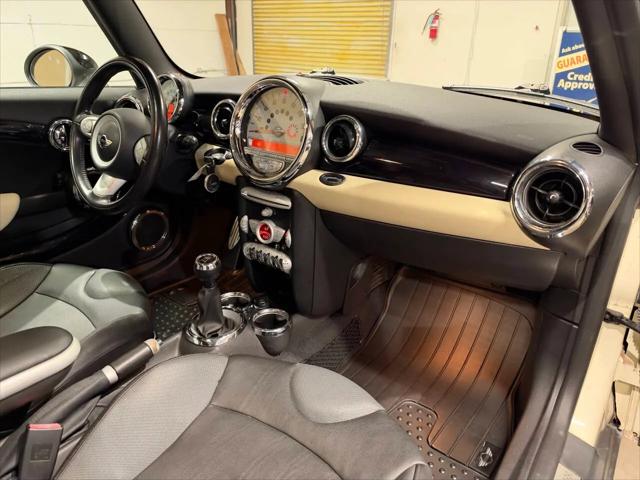 2009 MINI Cooper Clubman Cooper S