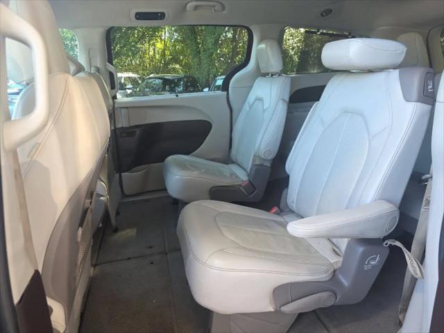 2020 Chrysler Pacifica Touring L