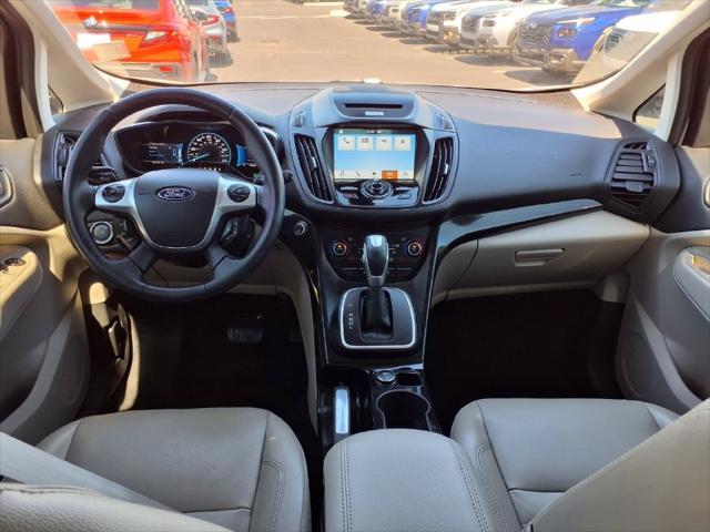 2017 Ford C-Max Hybrid Titanium