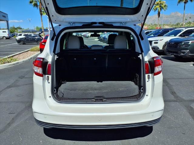 2017 Ford C-Max Hybrid Titanium
