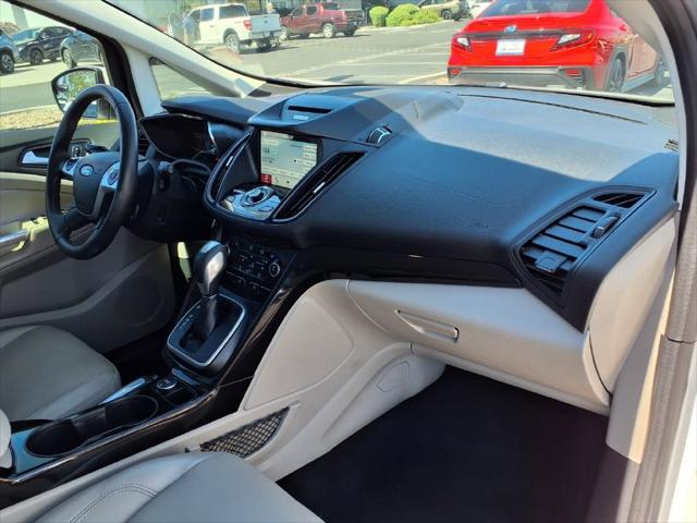 2017 Ford C-Max Hybrid Titanium