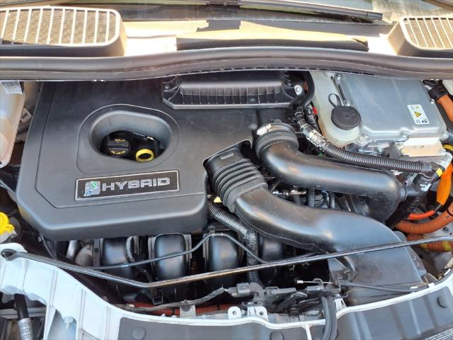 2017 Ford C-Max Hybrid Titanium