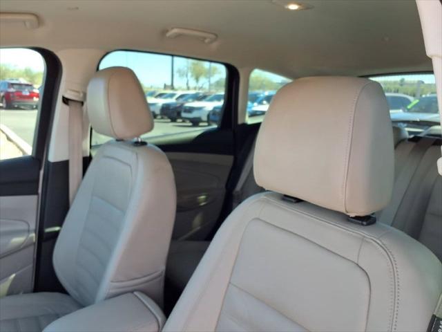 2017 Ford C-Max Hybrid Titanium
