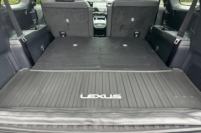 2026 Lexus TX 350 F SPORT Handling