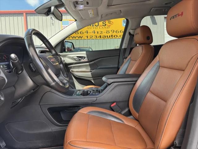 2020 GMC Acadia AWD AT4