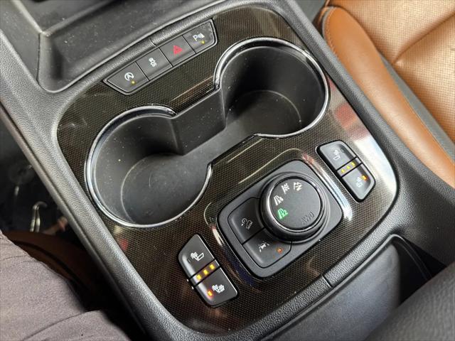 2020 GMC Acadia AWD AT4