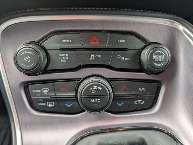 2016 Dodge Challenger R/T Plus Shaker