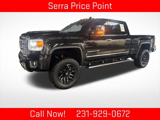 2018 GMC Sierra 2500HD Denali for sale in TRAVERSE CITY, MI
