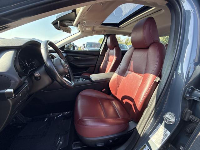 2024 Mazda Mazda3 2.5 S Carbon Edition