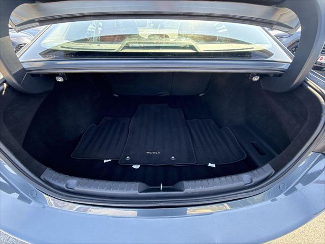 2024 Mazda Mazda3 2.5 S Carbon Edition