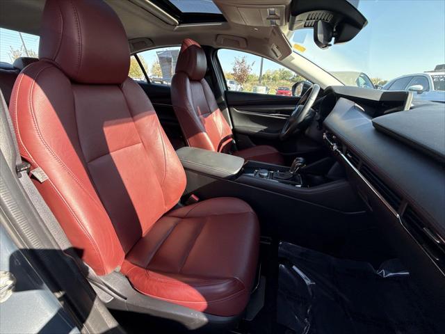 2024 Mazda Mazda3 2.5 S Carbon Edition