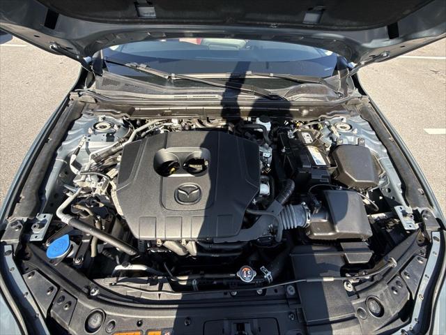 2024 Mazda Mazda3 2.5 S Carbon Edition