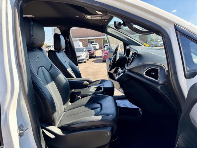 2023 Chrysler Pacifica Touring L AWD