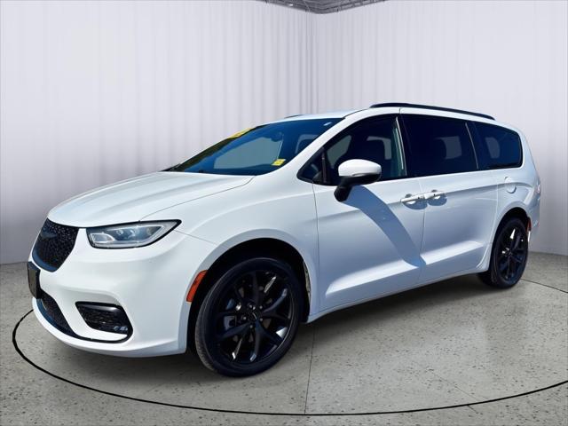 2023 Chrysler Pacifica Touring L AWD