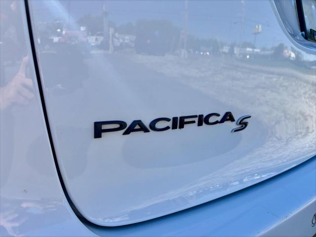 2023 Chrysler Pacifica Touring L AWD
