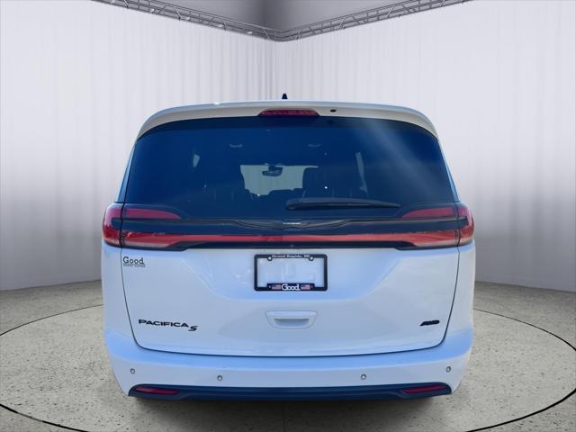 2023 Chrysler Pacifica Touring L AWD