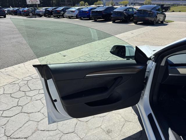 2022 Tesla Model 3 Long Range Dual Motor All-Wheel Drive