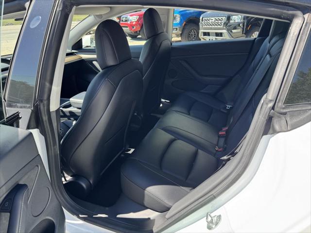 2022 Tesla Model 3 Long Range Dual Motor All-Wheel Drive