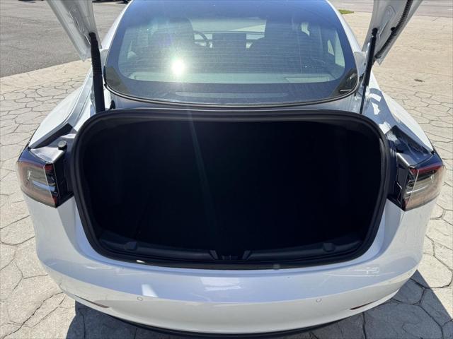 2022 Tesla Model 3 Long Range Dual Motor All-Wheel Drive