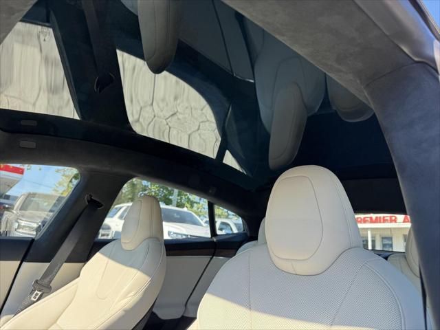 2022 Tesla Model S Dual Motor All-Wheel Drive