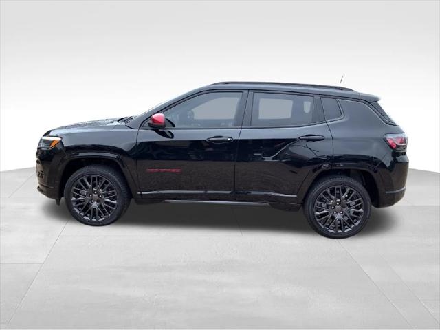 2023 Jeep Compass (RED) Edition 4x4 2023 Jeep Compass (RED) Edition 4x4