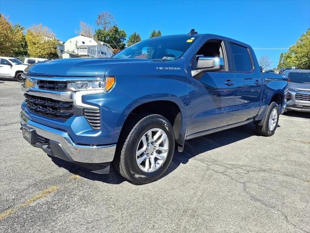 2024 Chevrolet Silverado 1500 4WD Crew Cab Short Bed LT with 2FL