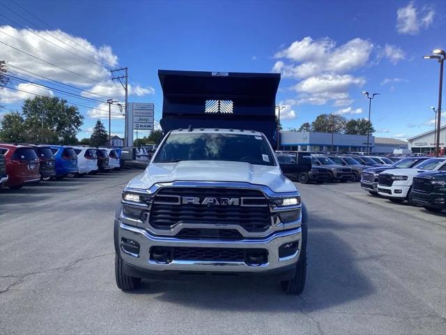 2026 RAM Ram 5500 Chassis Cab RAM 5500 TRADESMAN CHASSIS CREW CAB 4X4 60 CA 2026 RAM Ram 5500 Chassis Cab RAM 5500 TRADESMAN CHASSIS CREW CAB 4X4 60 CA