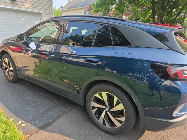 2023 Volkswagen ID.4 Pro