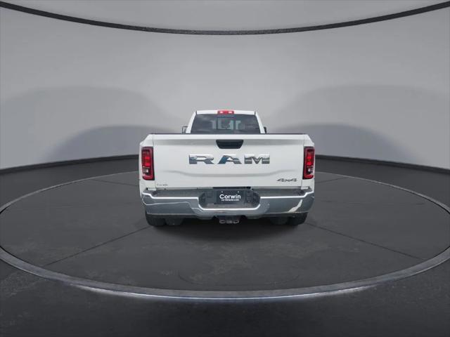2026 Ram 3500 Tradesman Crew Cab 4x4 8 Box
